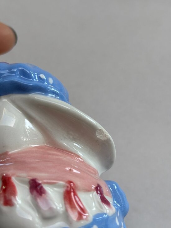 Vintage Ceramic Rabbit Shaker - Picture 3 of 7